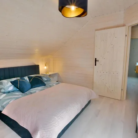Casa vacanze Comfortable Home, Sauna Hot Tub Included Sulechowo